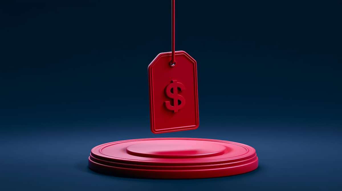Price tag representing ecommerce discount dependency, promotional pricing, and the full-price floor